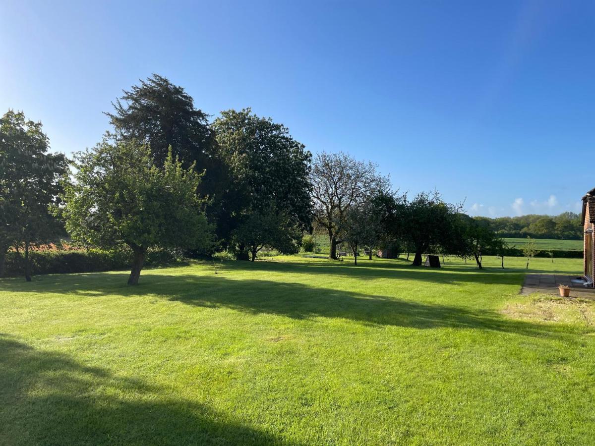Little Park Farm Queen Anne Farmhouse & Apartments Stratfield Mortimer Ngoại thất bức ảnh