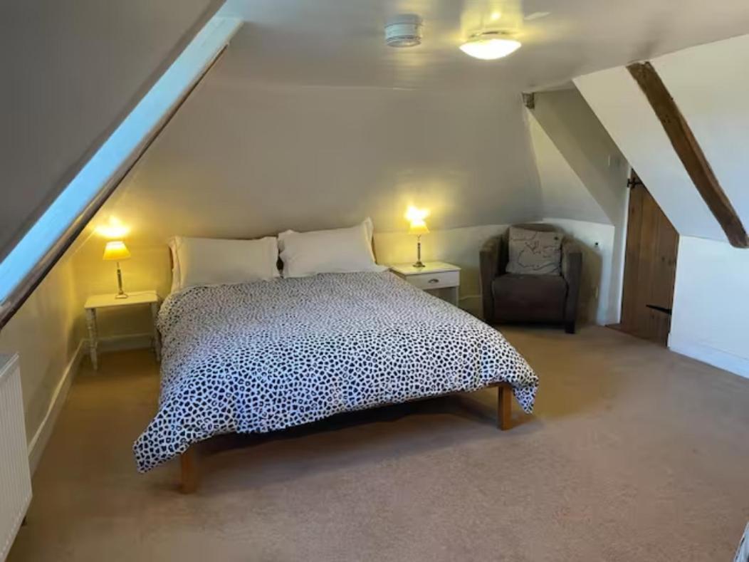 Little Park Farm Queen Anne Farmhouse & Apartments Stratfield Mortimer Ngoại thất bức ảnh