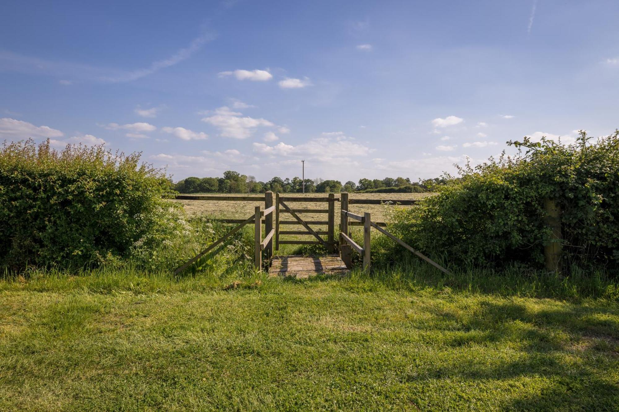 Little Park Farm Queen Anne Farmhouse & Apartments Stratfield Mortimer Ngoại thất bức ảnh