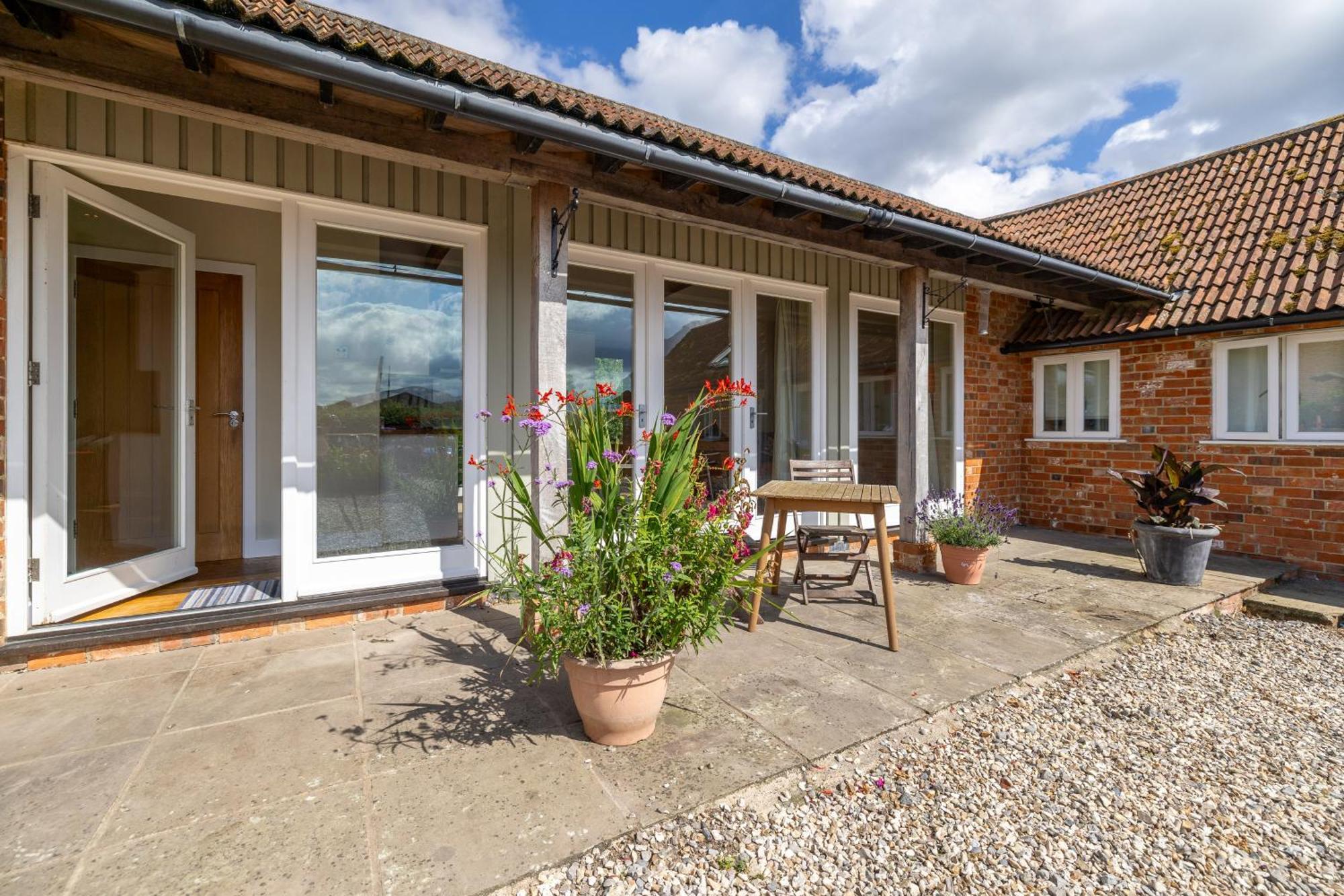 Little Park Farm Queen Anne Farmhouse & Apartments Stratfield Mortimer Ngoại thất bức ảnh