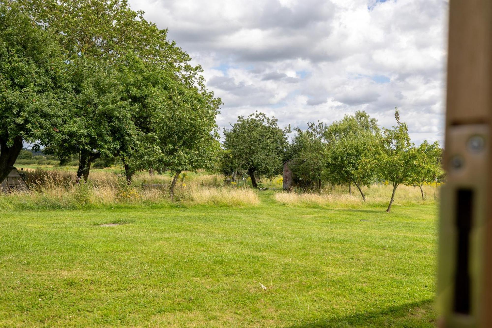 Little Park Farm Queen Anne Farmhouse & Apartments Stratfield Mortimer Ngoại thất bức ảnh