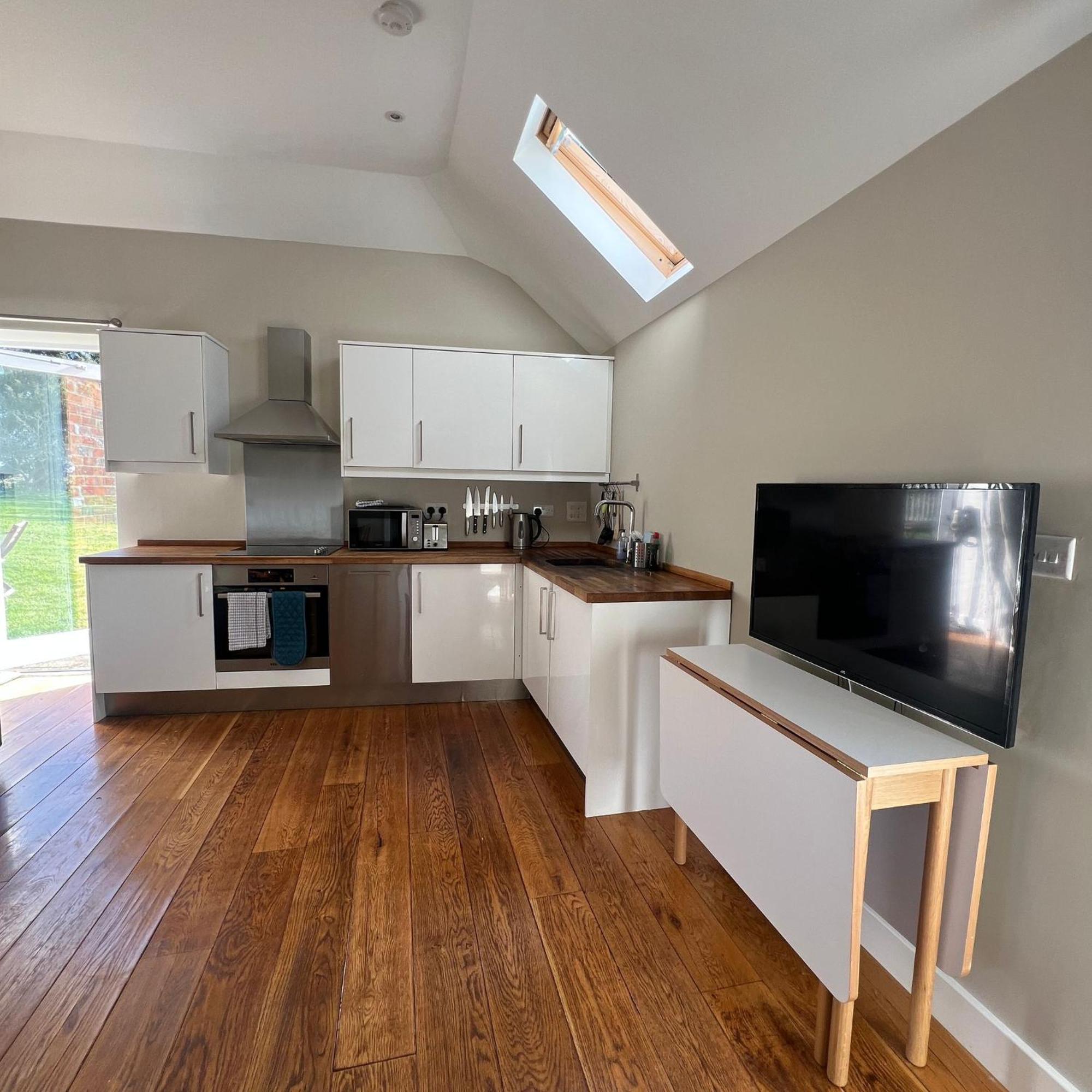 Little Park Farm Queen Anne Farmhouse & Apartments Stratfield Mortimer Ngoại thất bức ảnh